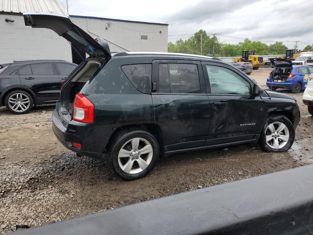 1C4NJDBB9DD140197 2013 Jeep Compass Sport