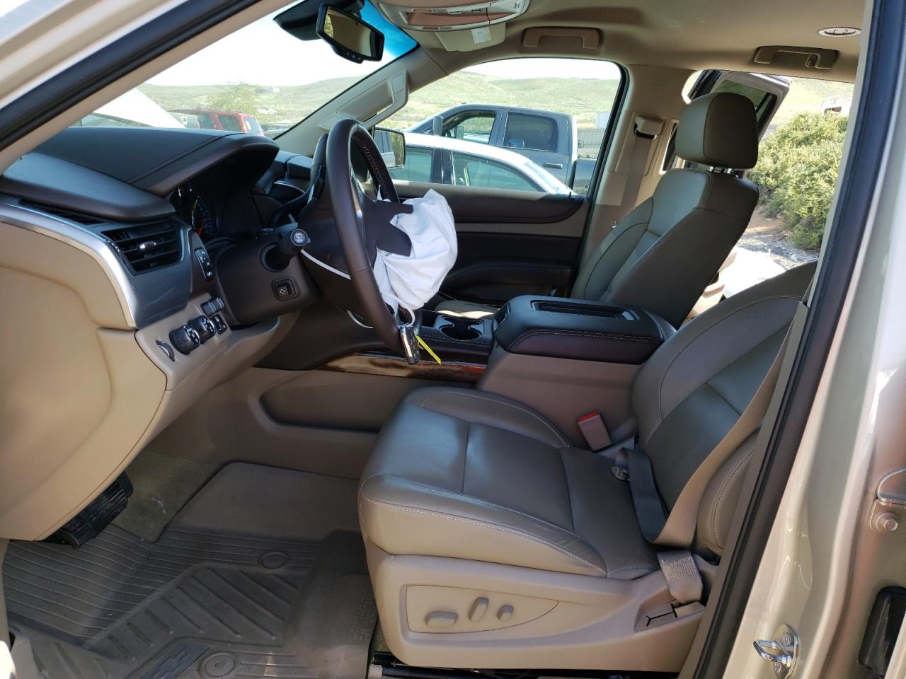 1GNSKBKC6GR112420 2016 Chevrolet Tahoe K1500 Lt