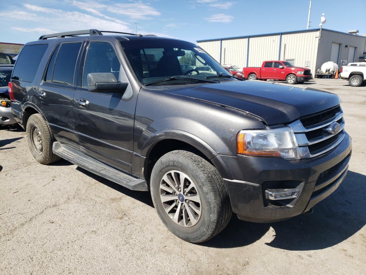 2017 Ford Expedition Xlt vin: 1FMJU1JT5HEA76153