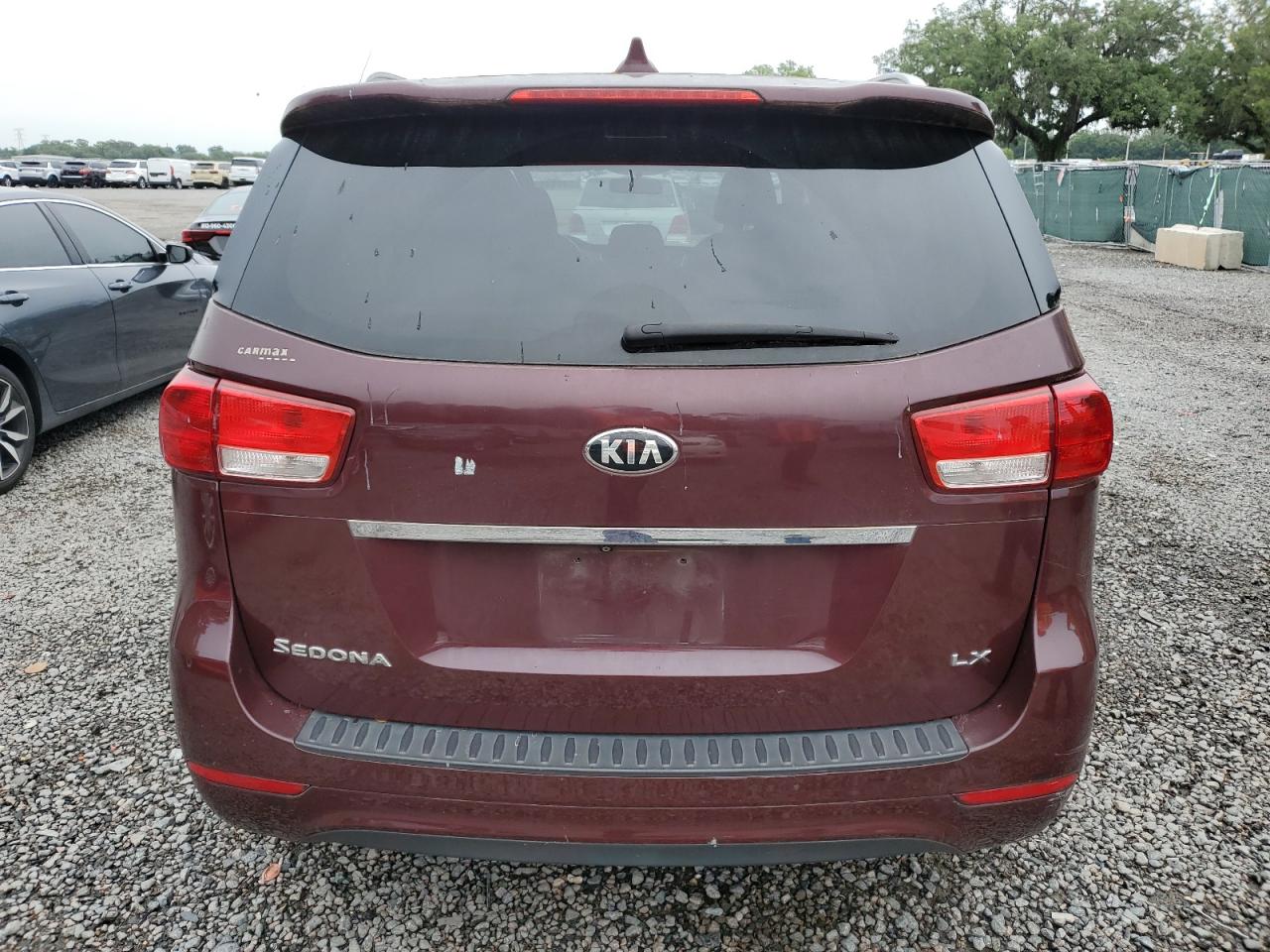 KNDMB5C13F6042990 2015 Kia Sedona Lx