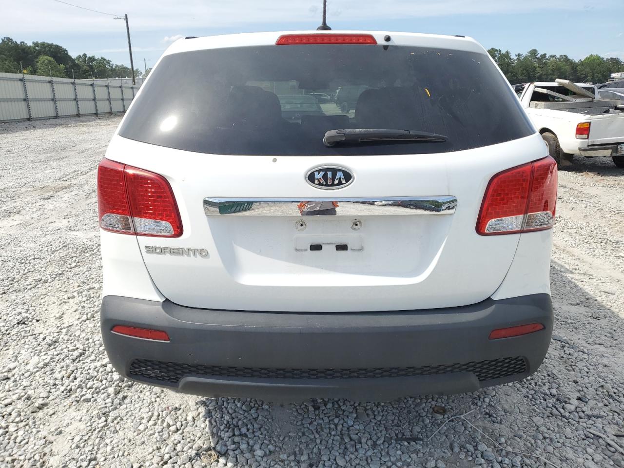 5XYKT3A15DG353780 2013 Kia Sorento Lx