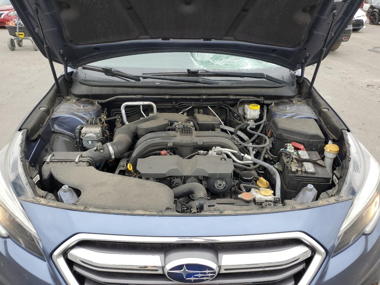 4S4BSADC5J3340995 2018 Subaru Outback 2.5I Premium