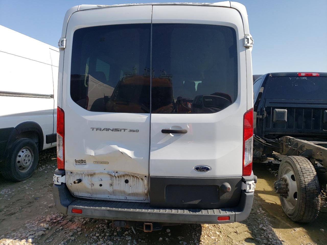 1FBAX2CG9FKA44889 2015 Ford Transit T-350