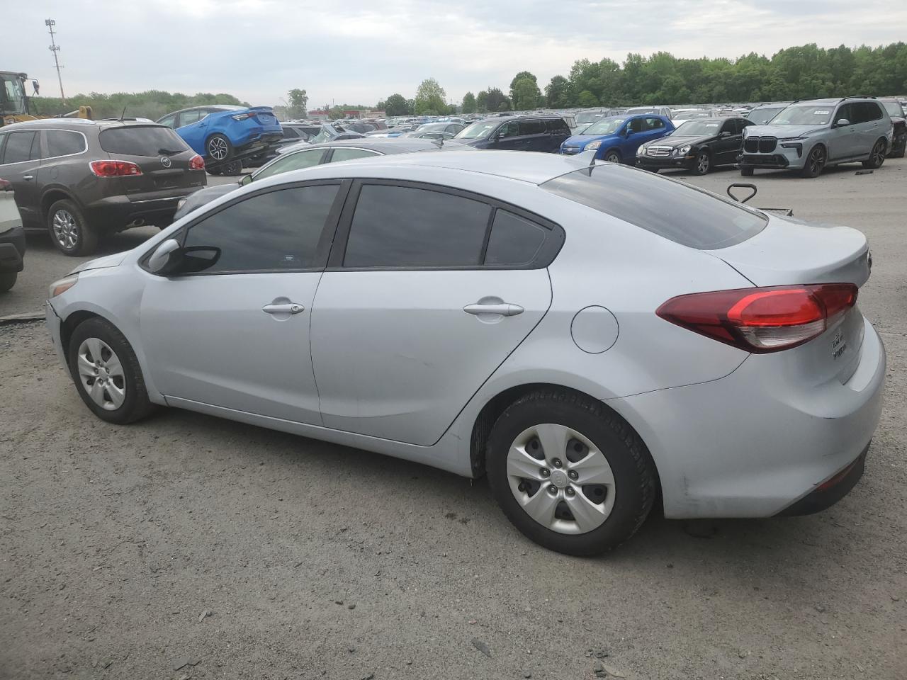 3KPFK4A74HE020603 2017 Kia Forte Lx