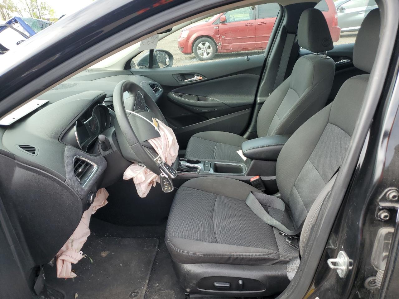 1G1BE5SM8J7221077 2018 Chevrolet Cruze Lt