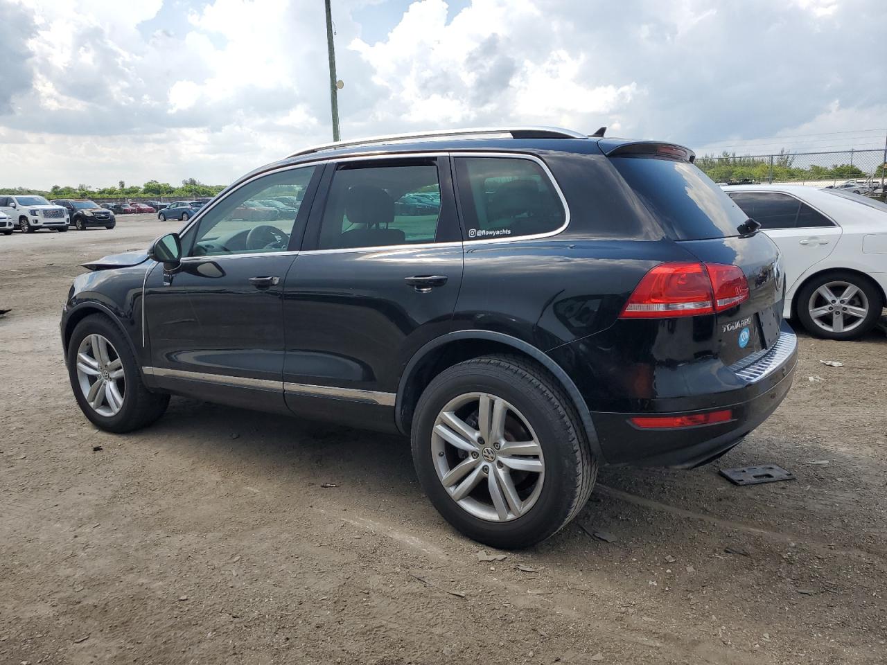 WVGEF9BP5DD003103 2013 Volkswagen Touareg V6