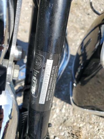 2009 HARLEY-DAVIDSON FLHRC - 1HD1FR41X9Y615016