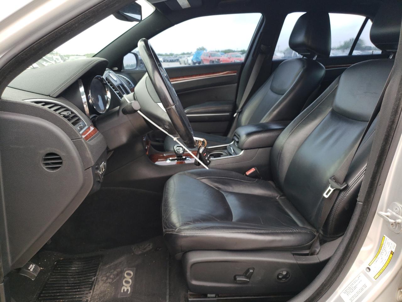 2C3CCACG0CH192477 2012 Chrysler 300 Limited