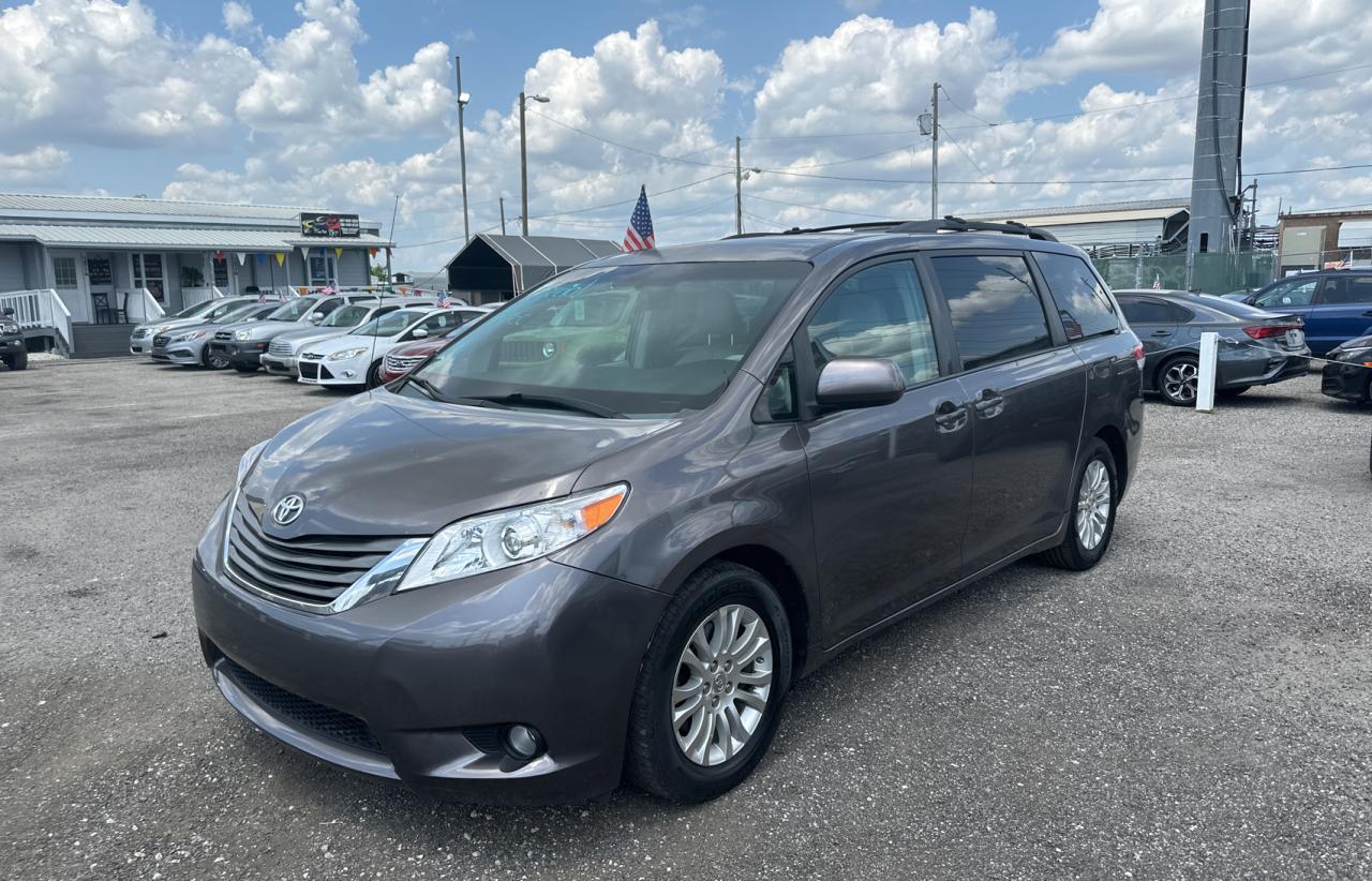 5TDYK3DC5CS231173 2012 Toyota Sienna Xle