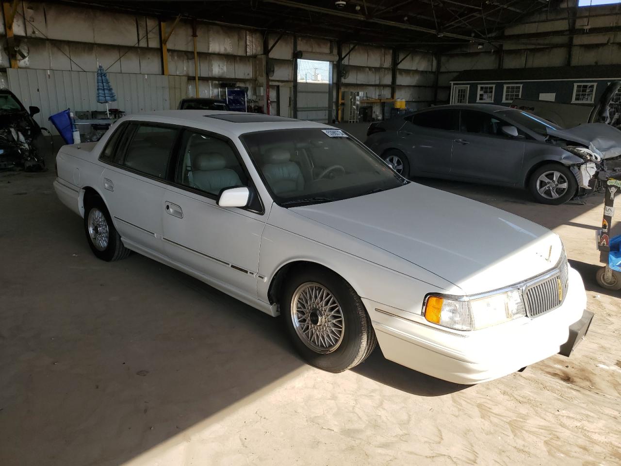 1LNLM9746RY600854 1994 Lincoln Continental Executive