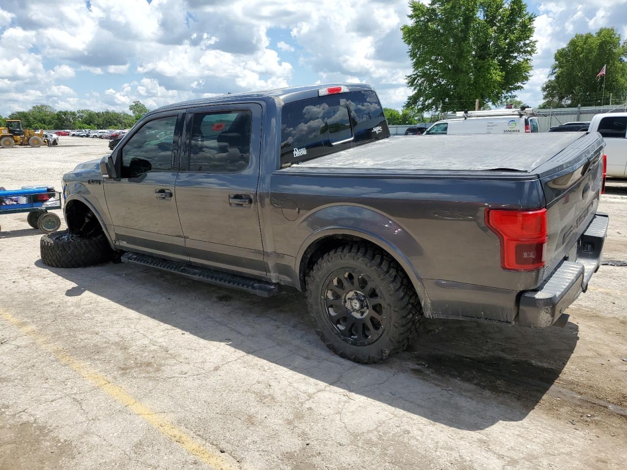 2018 Ford F150 Supercrew vin: 1FTEW1E50JFD64805