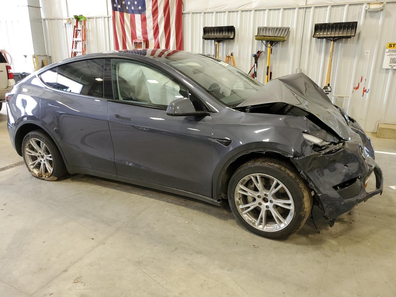 7SAYGAEE7PF934339 2023 Tesla Model Y