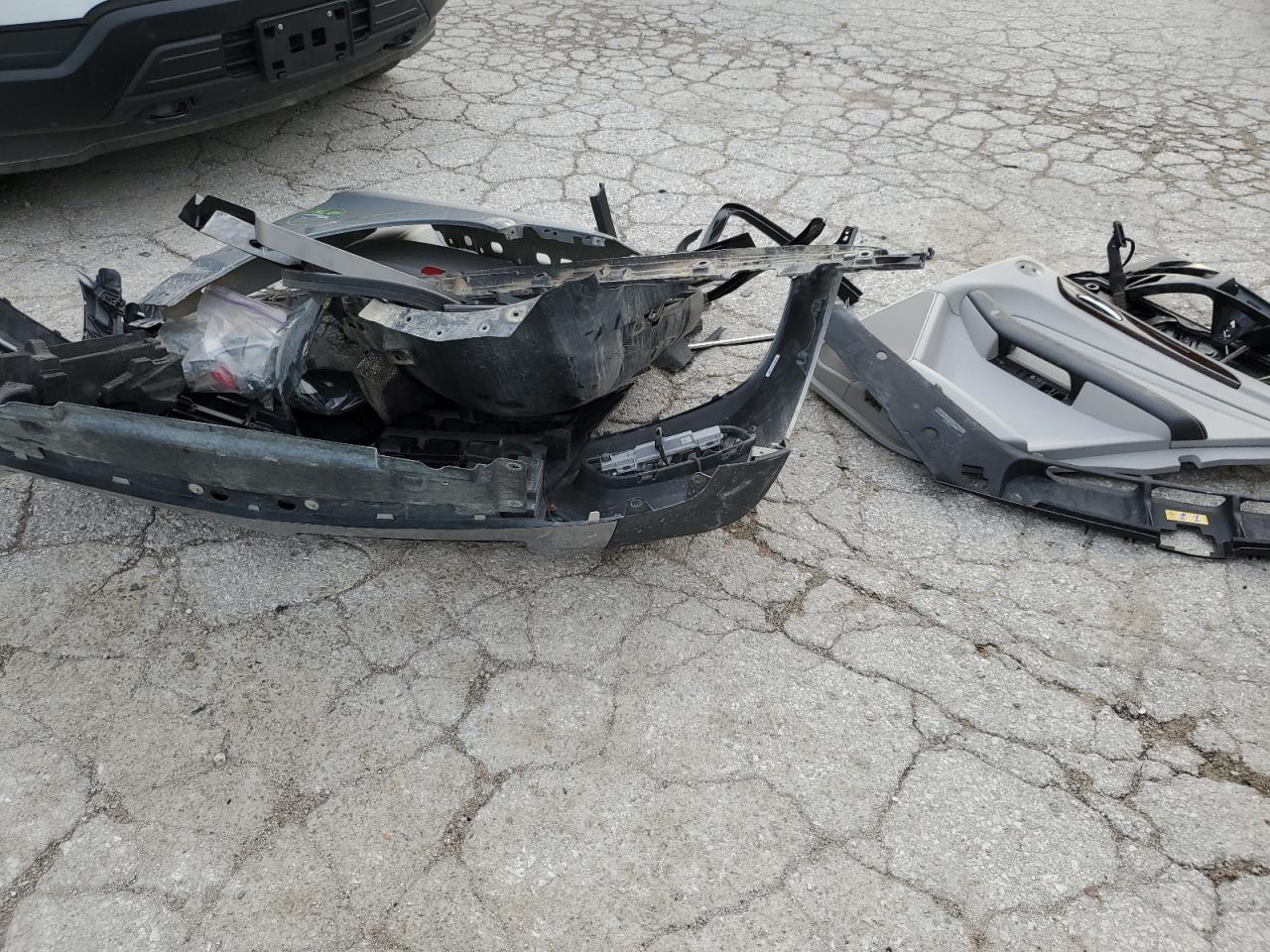 4JGDA5HB8CA017396 2012 Mercedes-Benz Ml 350 4Matic