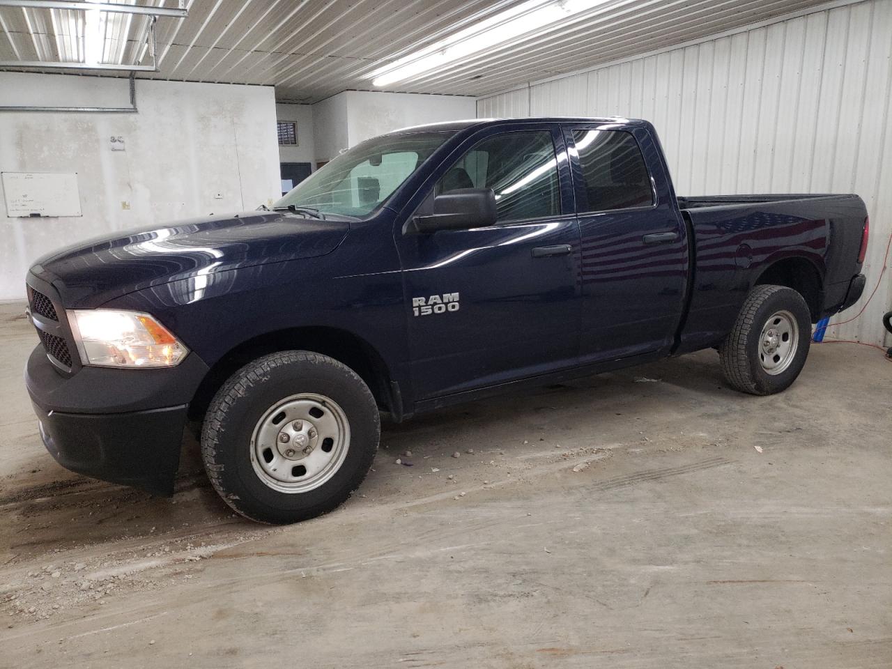 1C6RR7FG2HS765955 2017 Ram 1500 St