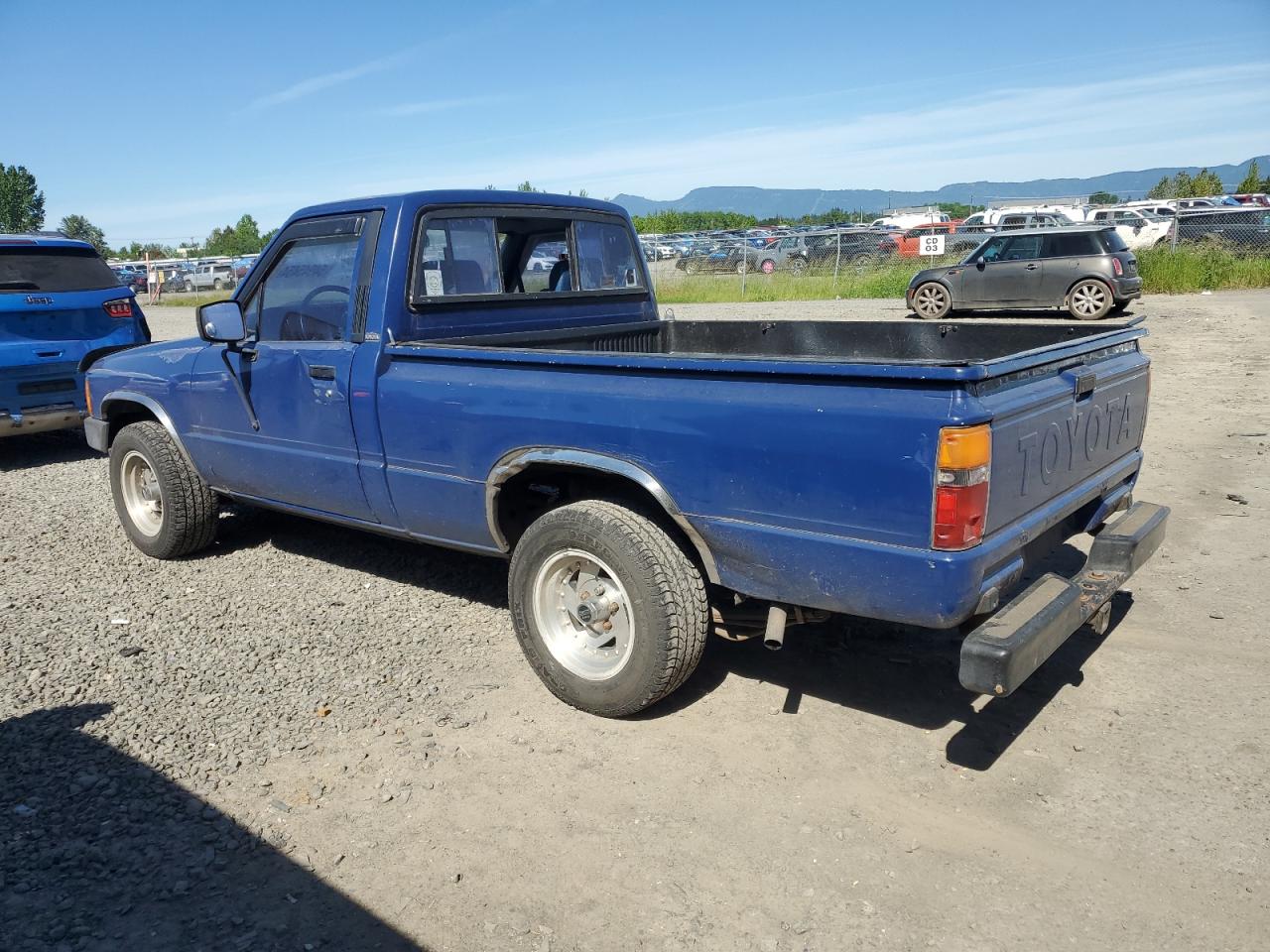 JT4RN50R2G0167975 1986 Toyota Pickup 1/2 Ton Rn50