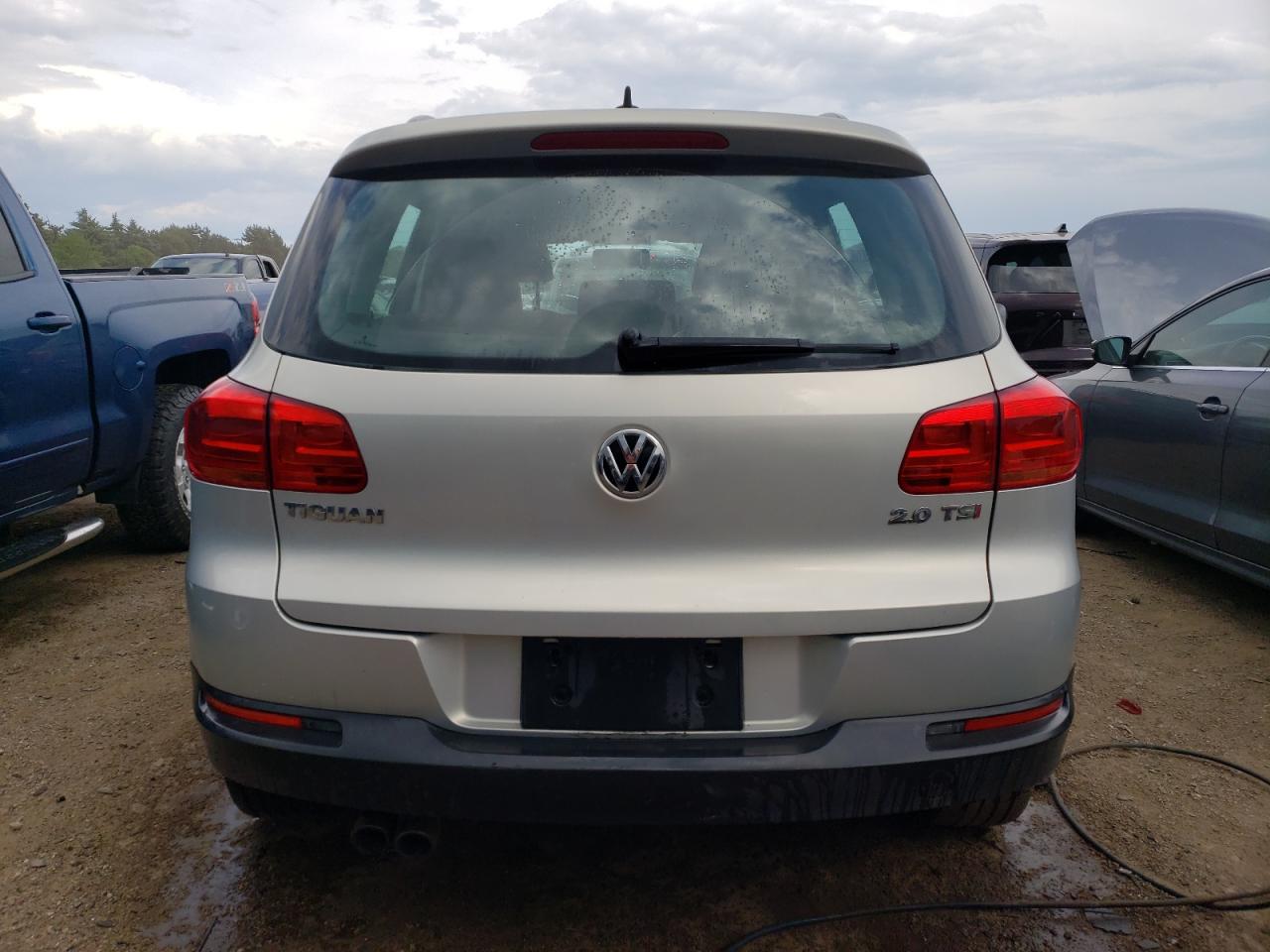 WVGAV7AX1FW603101 2015 Volkswagen Tiguan S