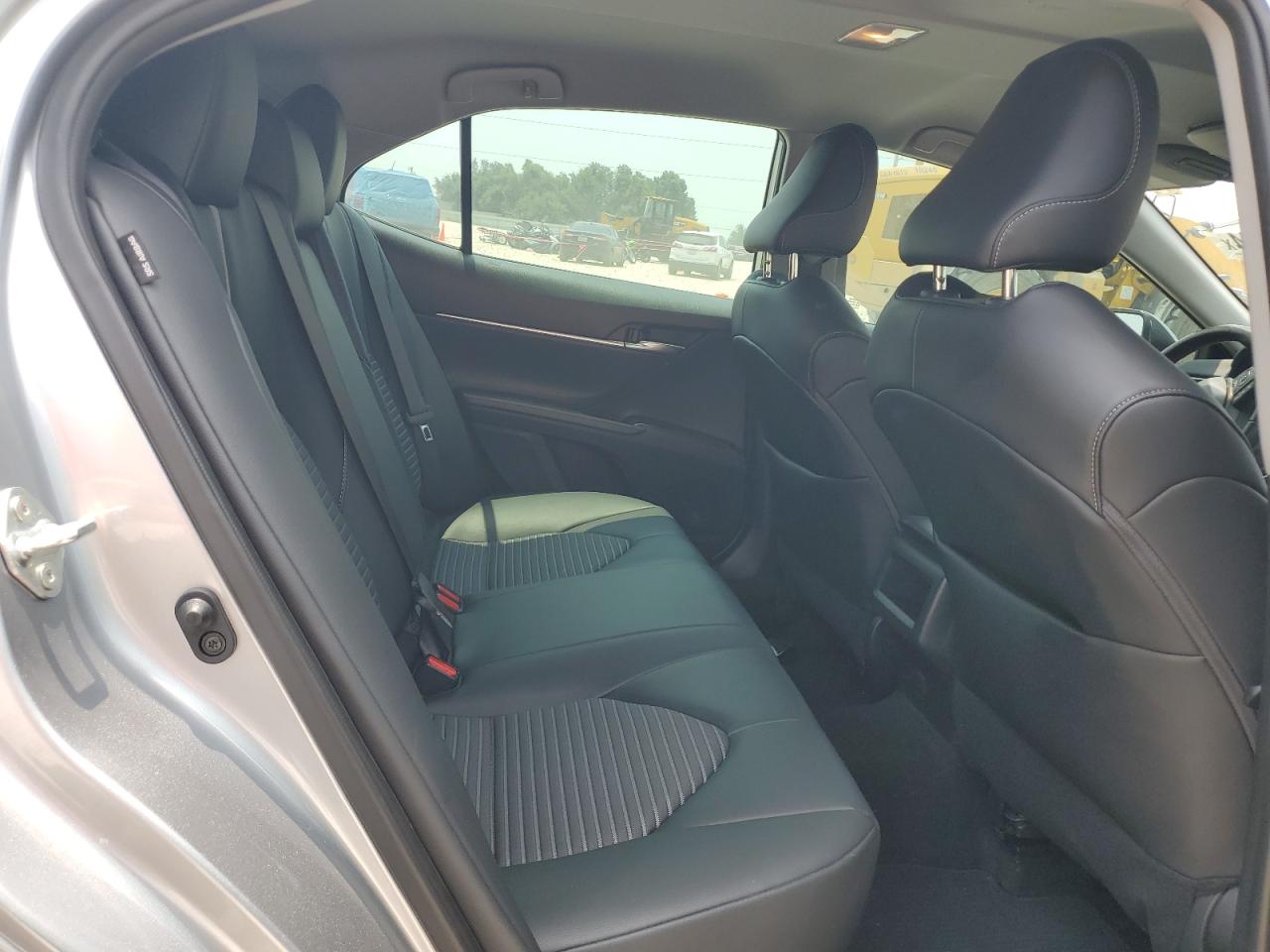 4T1G11AK8NU631799 2022 Toyota Camry Se