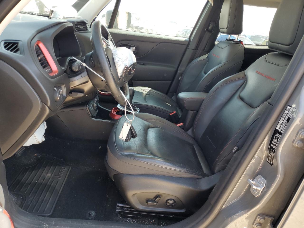 ZACNJBC19LPL23171 2020 Jeep Renegade Trailhawk