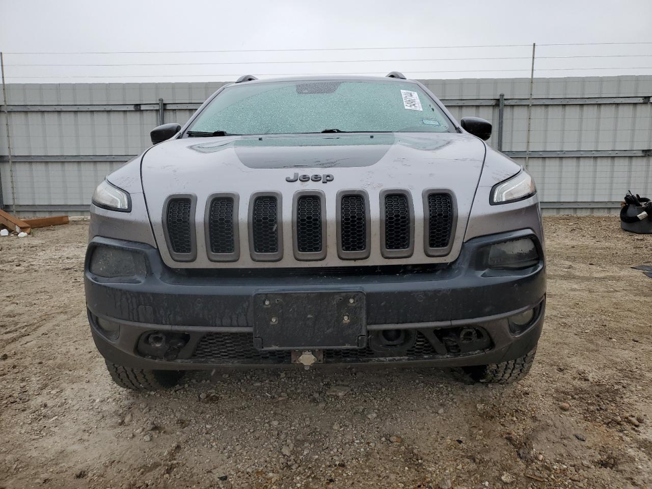 2017 Jeep Cherokee Trailhawk vin: 1C4PJMBS4HD214415