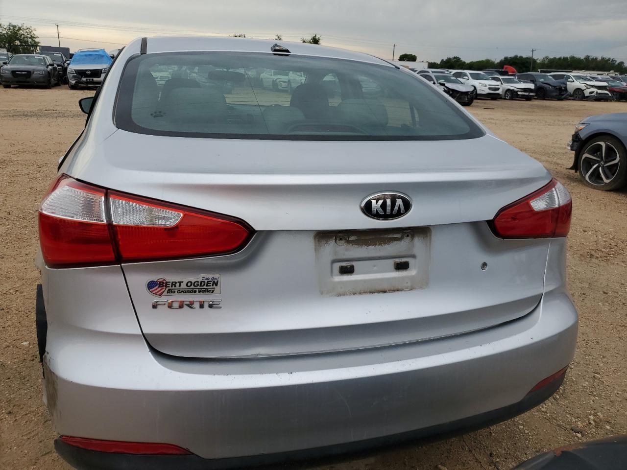 KNAFK4A69E5077584 2014 Kia Forte Lx
