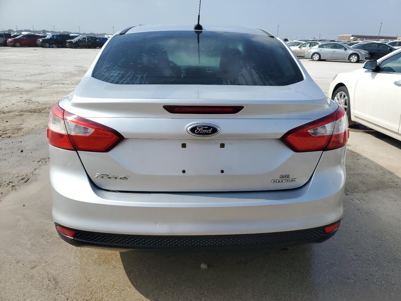 1FADP3F21EL430574 2014 Ford Focus Se