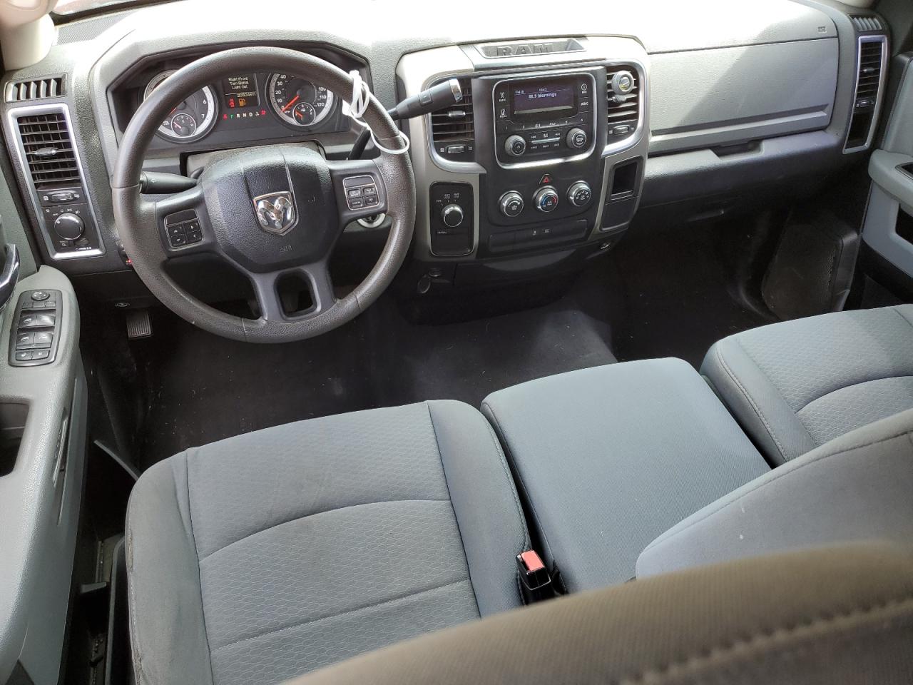 1C6RR7GP0DS519737 2013 Ram 1500 Slt