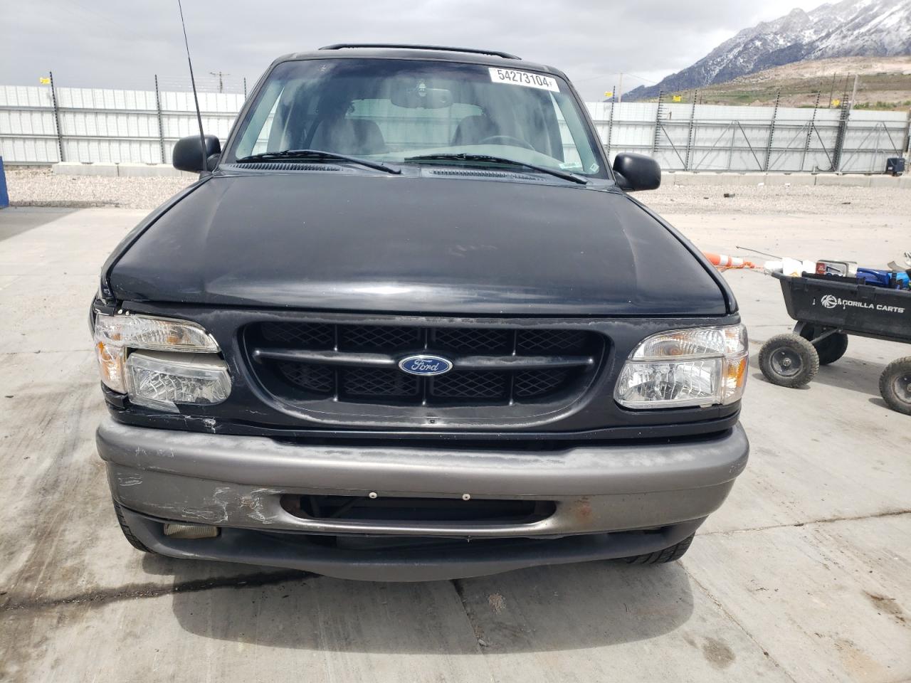 1FMYU24E4WUA71224 1998 Ford Explorer