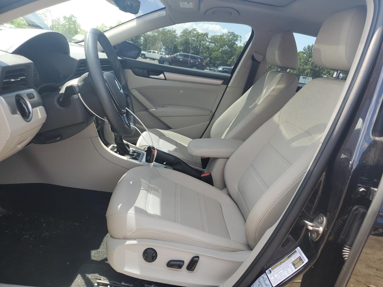 1VWSA7A33NC000794 2022 Volkswagen Passat Se