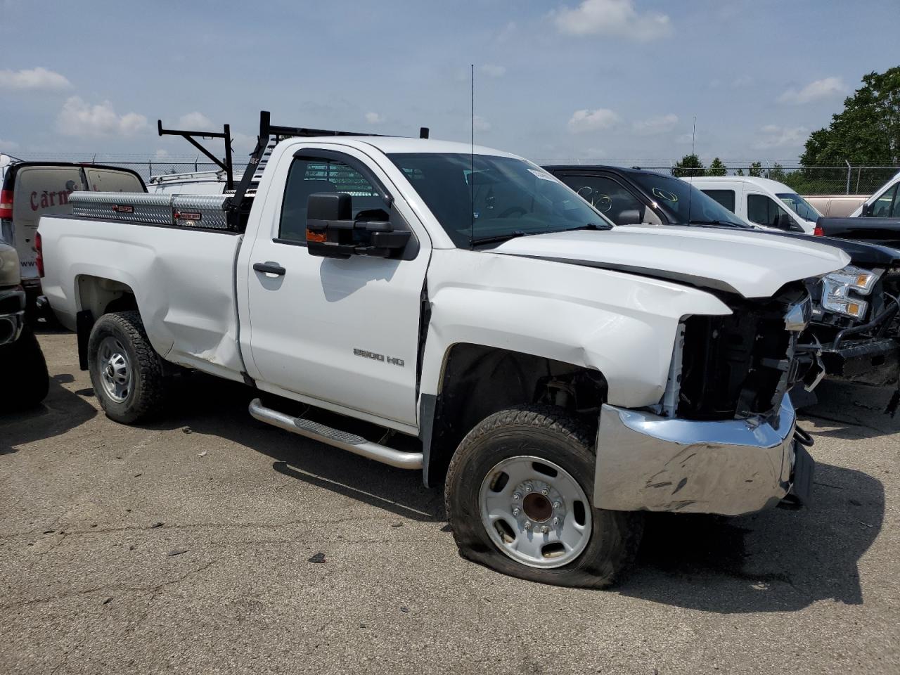 1GC0CUEGXJZ302168 2018 Chevrolet Silverado C2500 Heavy Duty