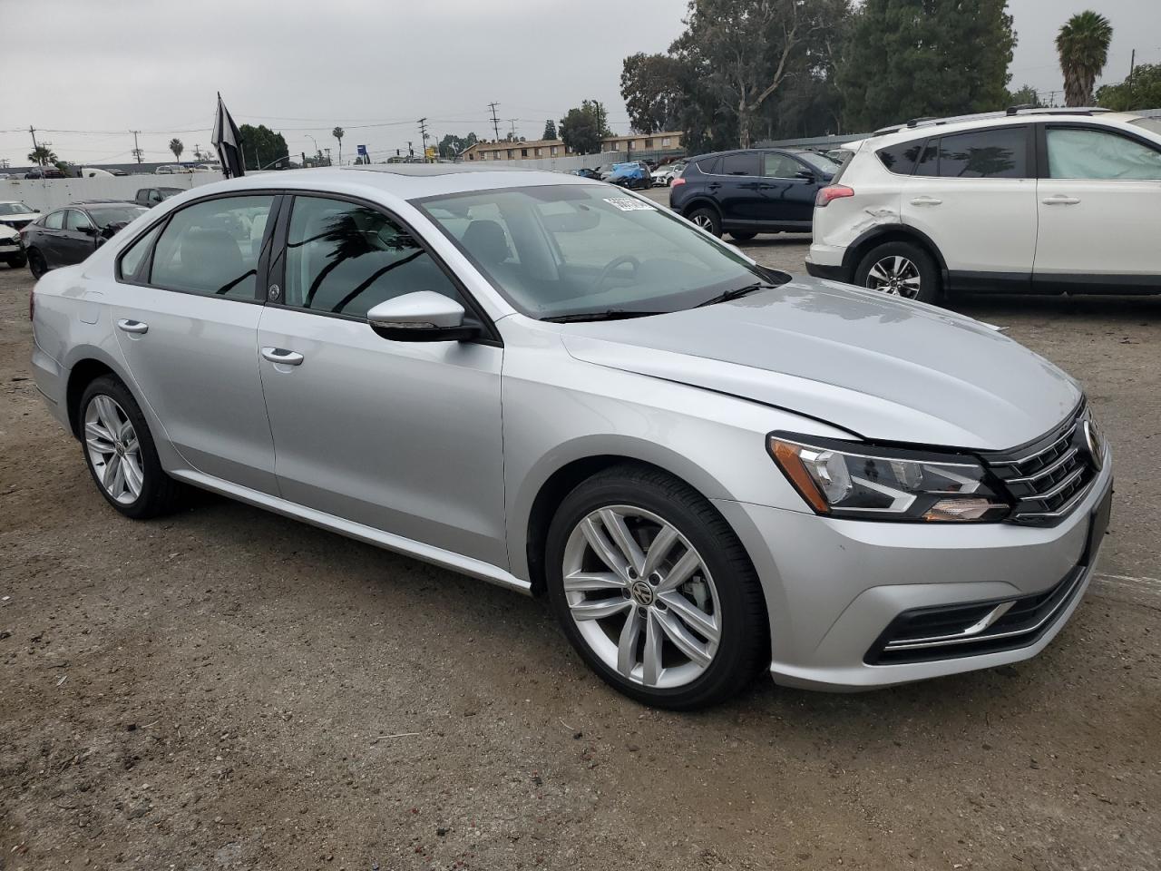 2019 Volkswagen Passat Wolfsburg vin: 1VWLA7A36KC003687