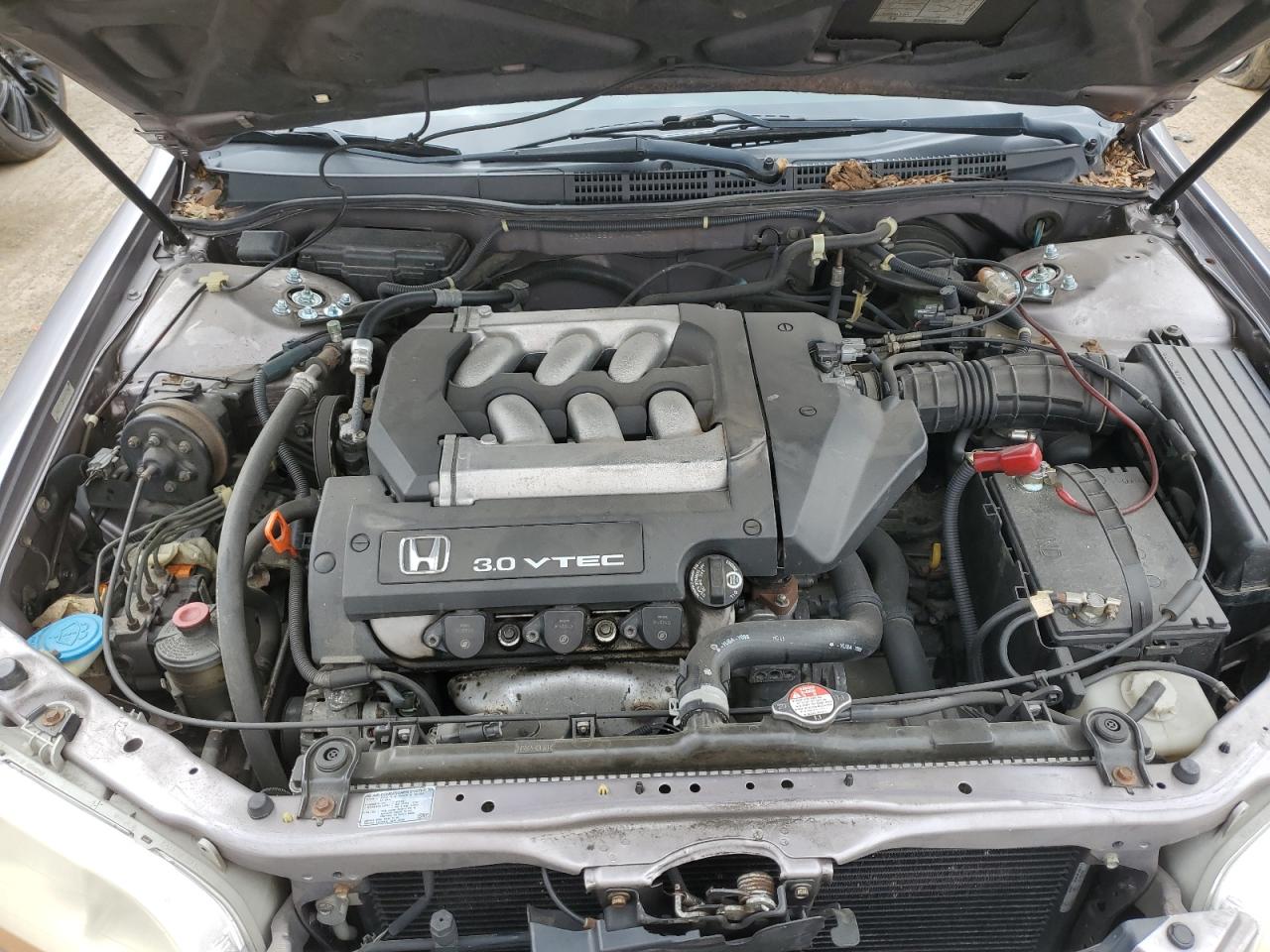 1HGCG1656YA074774 2000 Honda Accord Ex