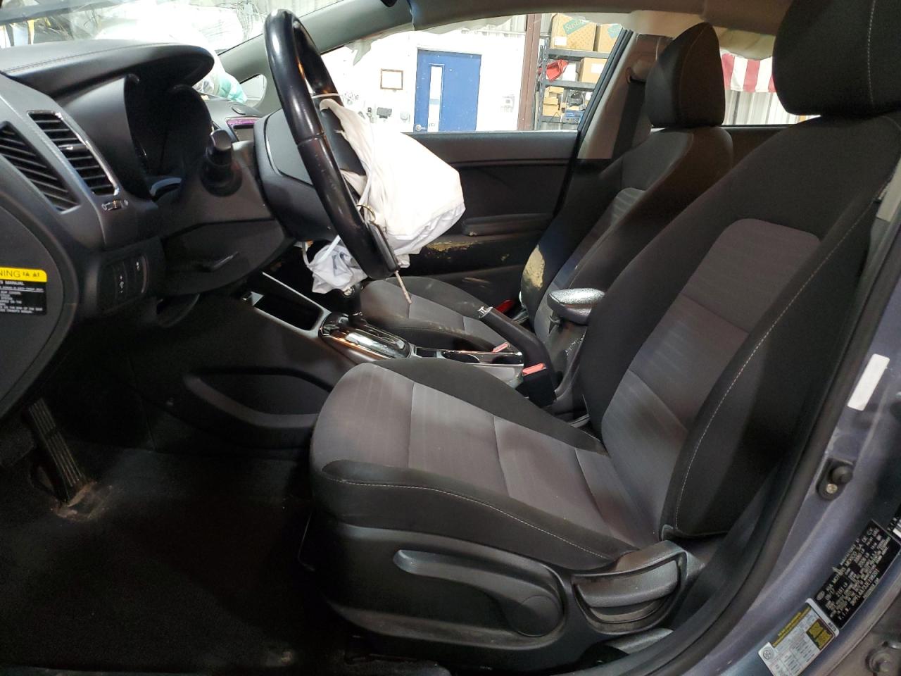 3KPFL4A73JE198201 2018 Kia Forte Lx