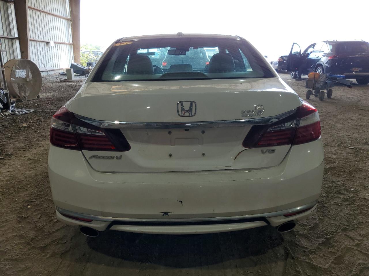 1HGCR3F03GA010345 2016 Honda Accord Exl