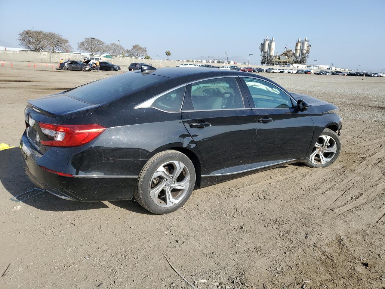 1HGCV1F5XJA040042 2018 Honda Accord Exl