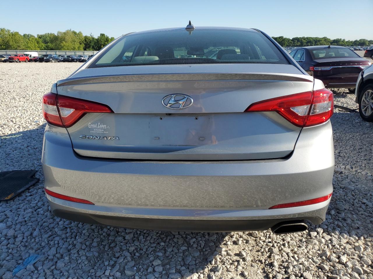 5NPE24AF5HH561657 2017 Hyundai Sonata Se