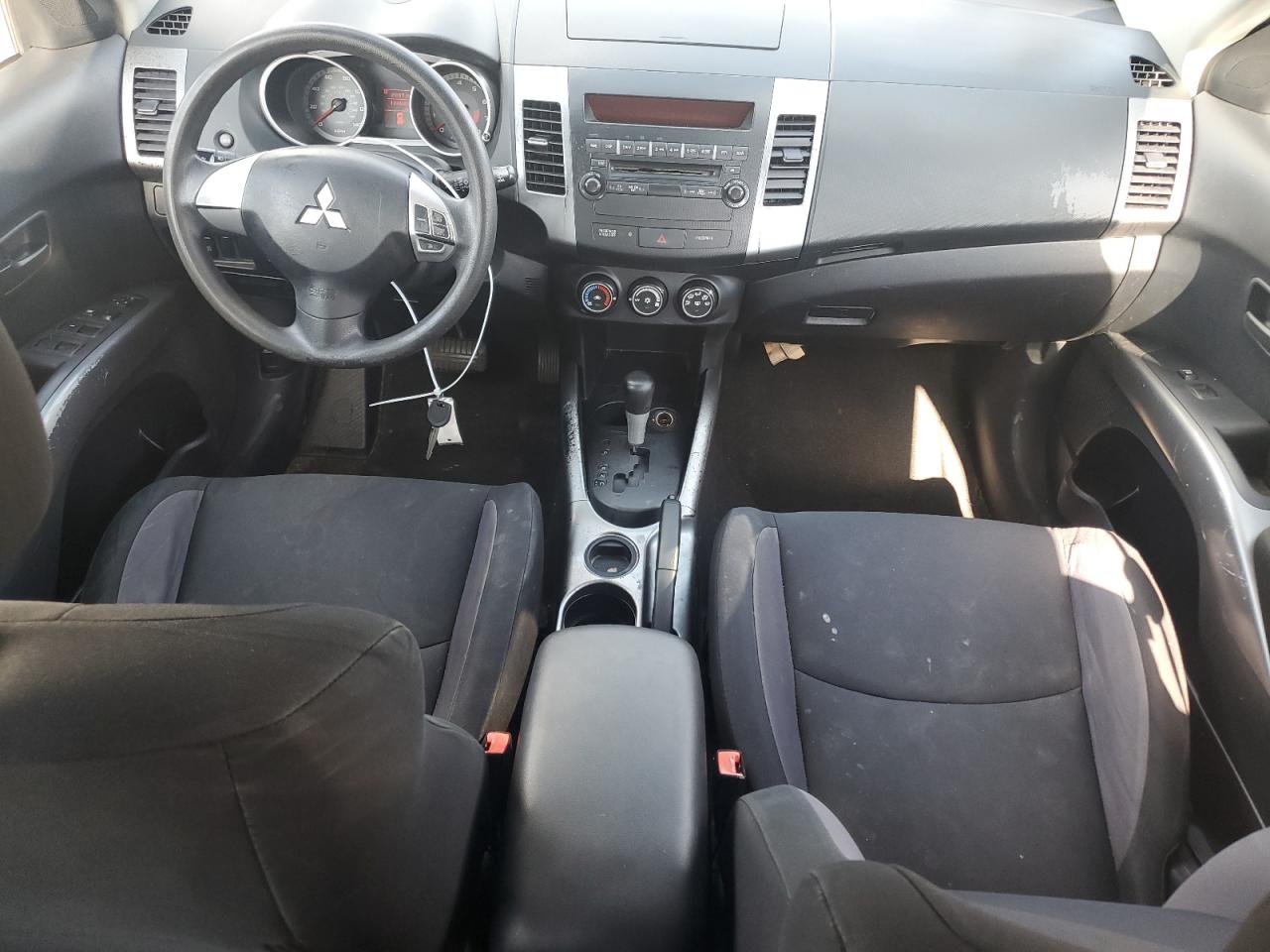 JA4LS21WX8Z014964 2008 Mitsubishi Outlander Es