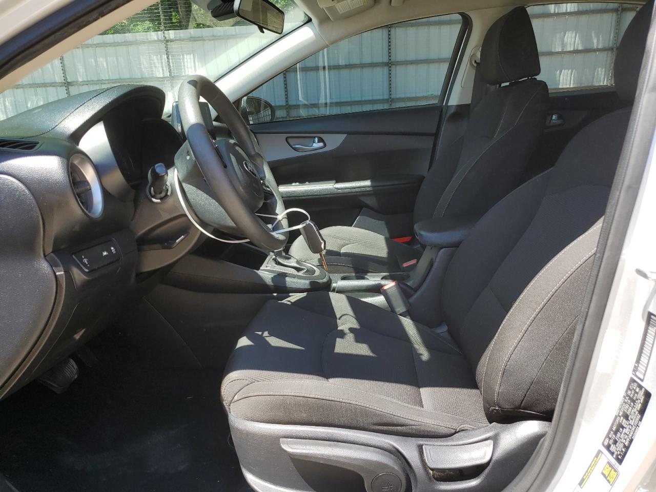 3KPF24AD5KE102692 2019 Kia Forte Fe