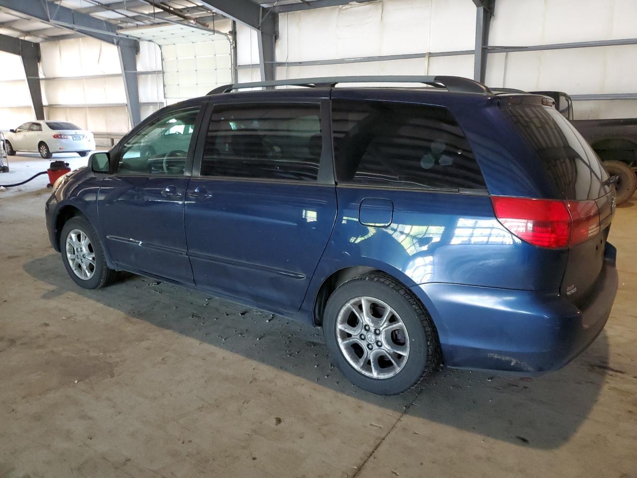 5TDBA22C75S048818 2005 Toyota Sienna Xle