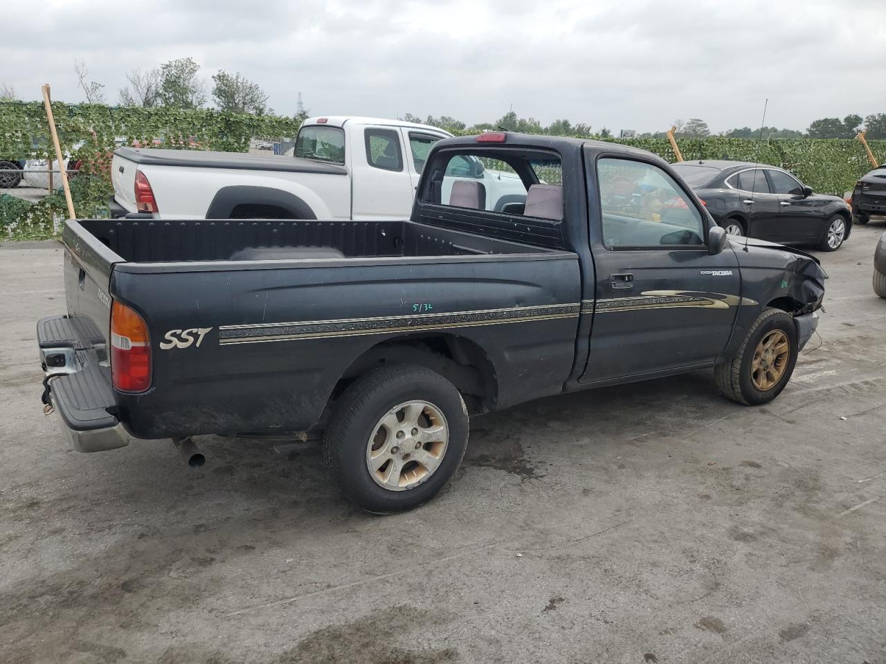 4TANL42N8XZ551887 1999 Toyota Tacoma