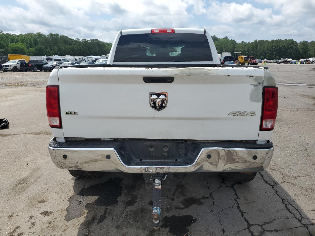 3C6UR5DLXJG322884 2018 Ram 2500 Slt