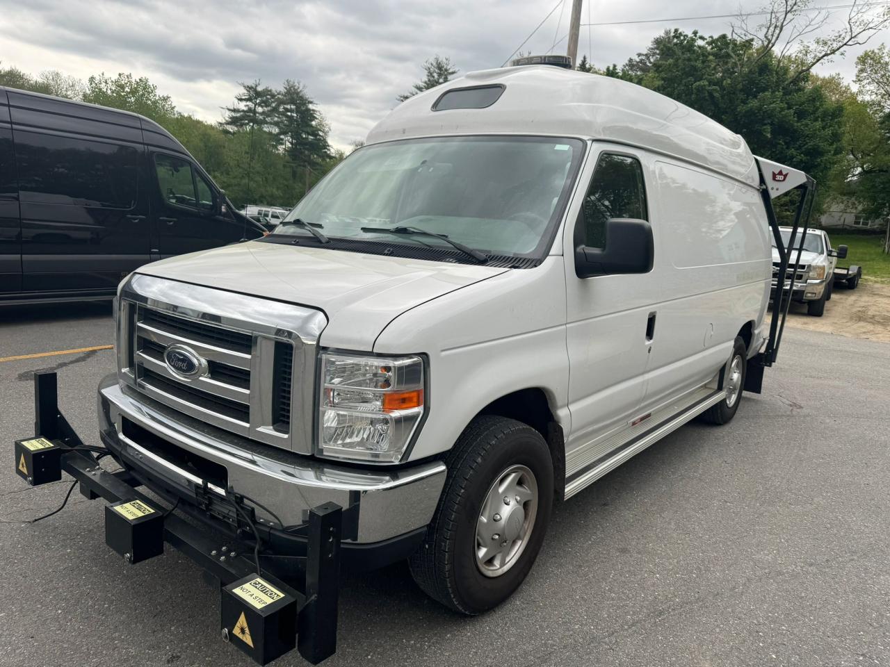 2012 Ford Econoline E350 Super Duty Van vin: 1FTSE3ES8CDA37686