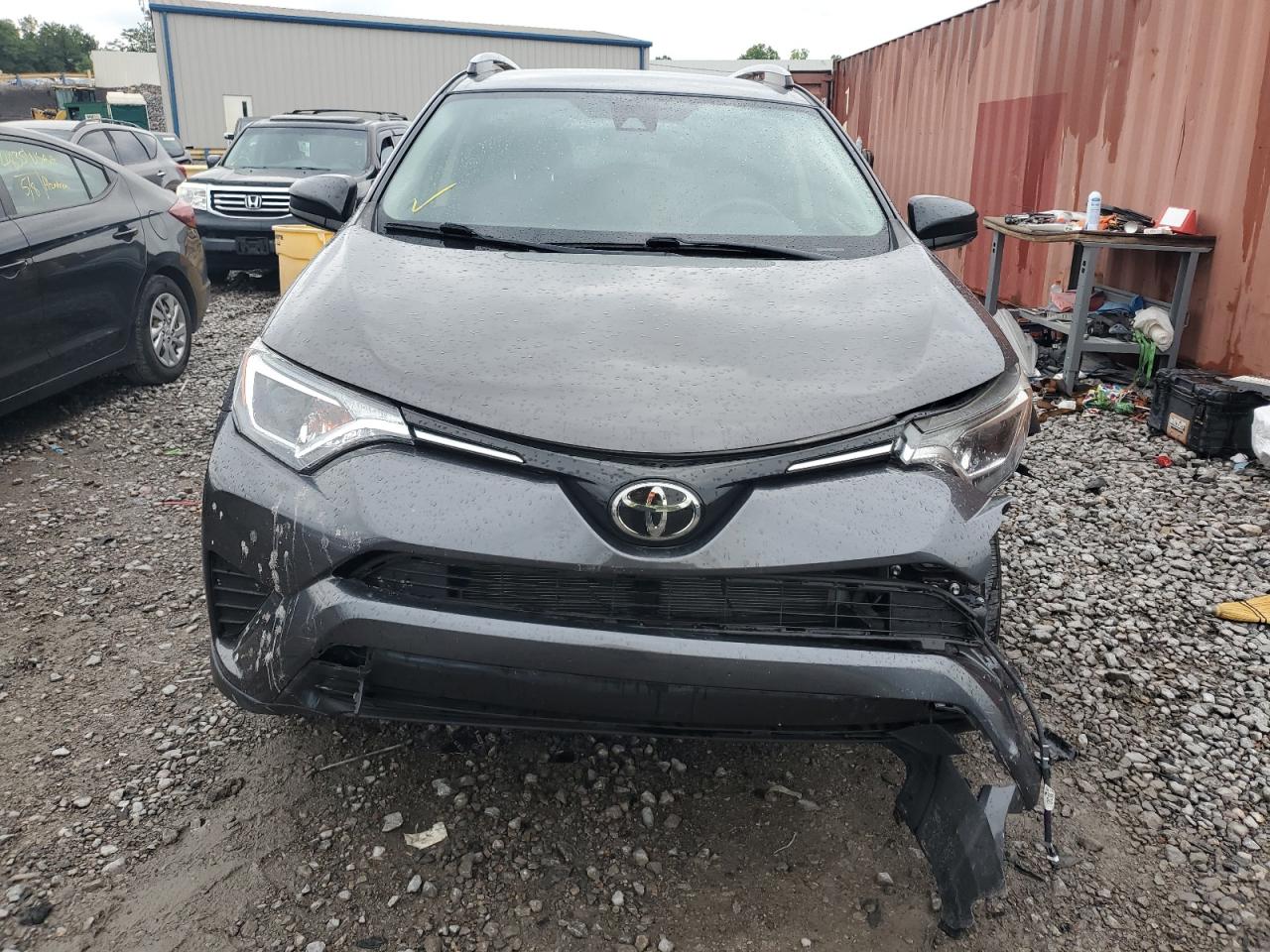 JTMZFREV9HJ122425 2017 Toyota Rav4 Le