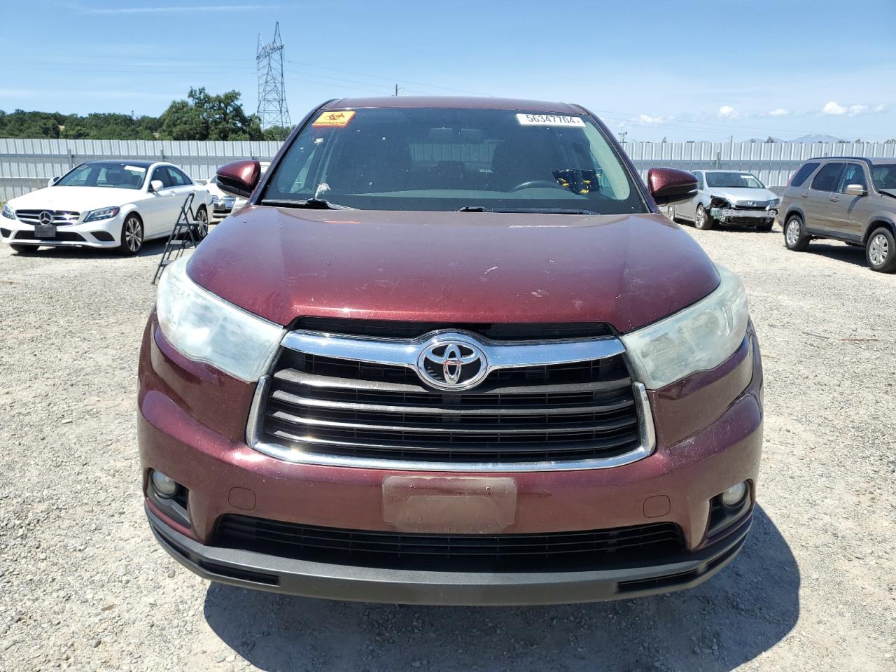 5TDZKRFH8FS064358 2015 Toyota Highlander Le