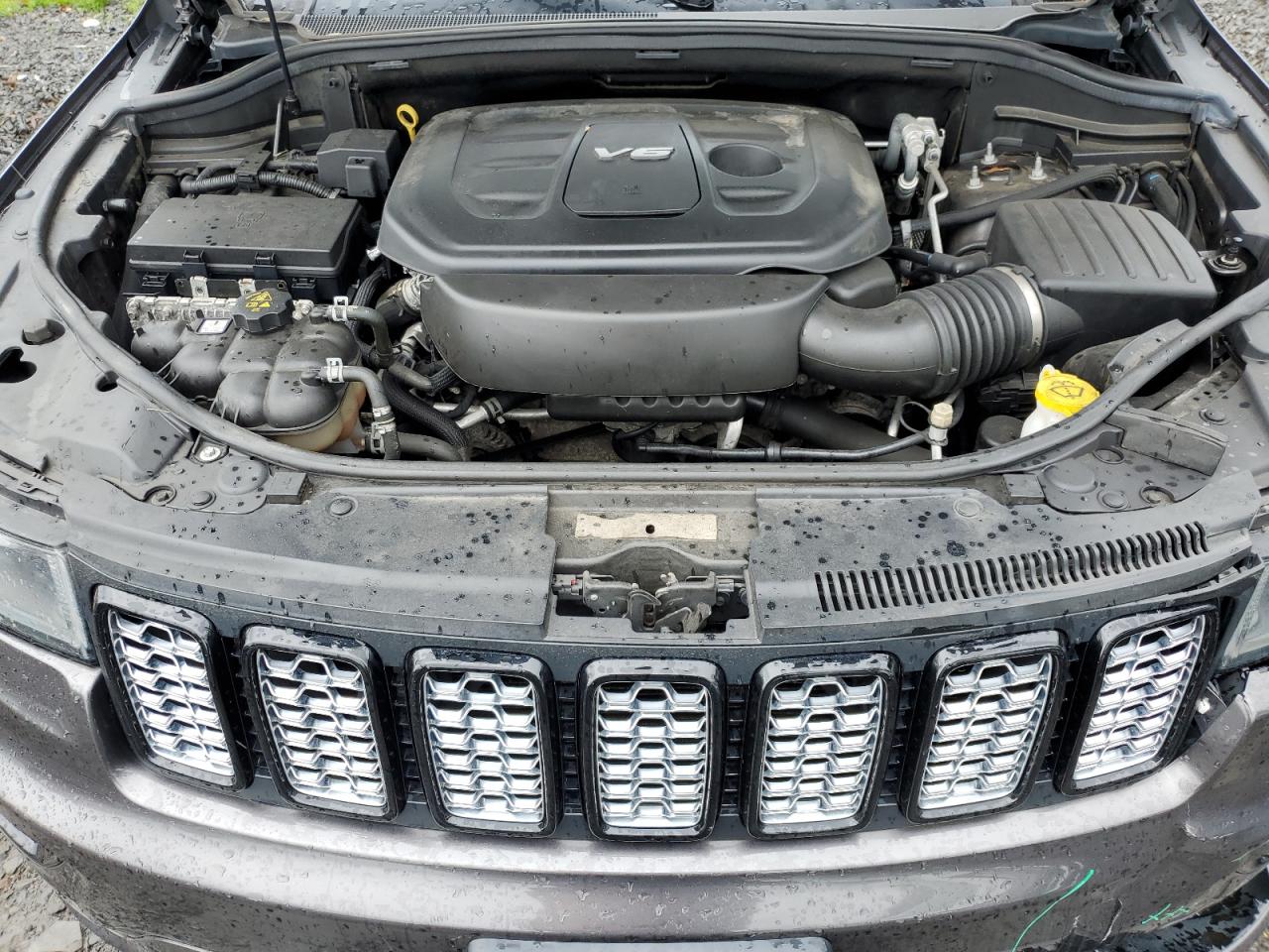 1C4RJFAGXKC566137 2019 Jeep Grand Cherokee Laredo