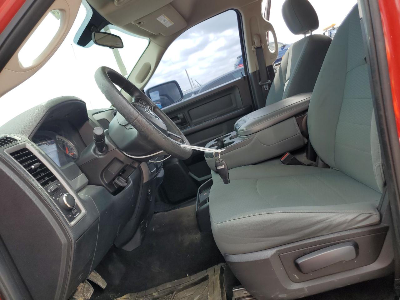 1C6RR6ST9GS242380 2016 Ram 1500 St