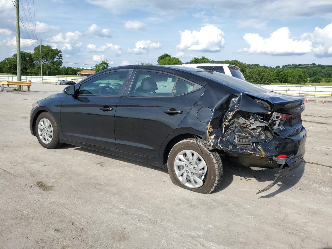 2017 Hyundai Elantra Se vin: KMHD74LF9HU319059