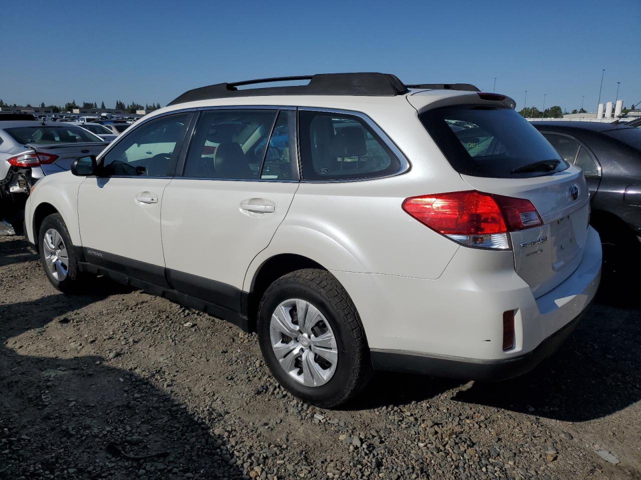 4S4BRBAC2D3237950 2013 Subaru Outback 2.5I