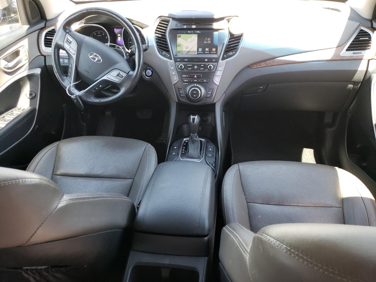 KM8SRDHF2HU245008 2017 Hyundai Santa Fe Se Ultimate