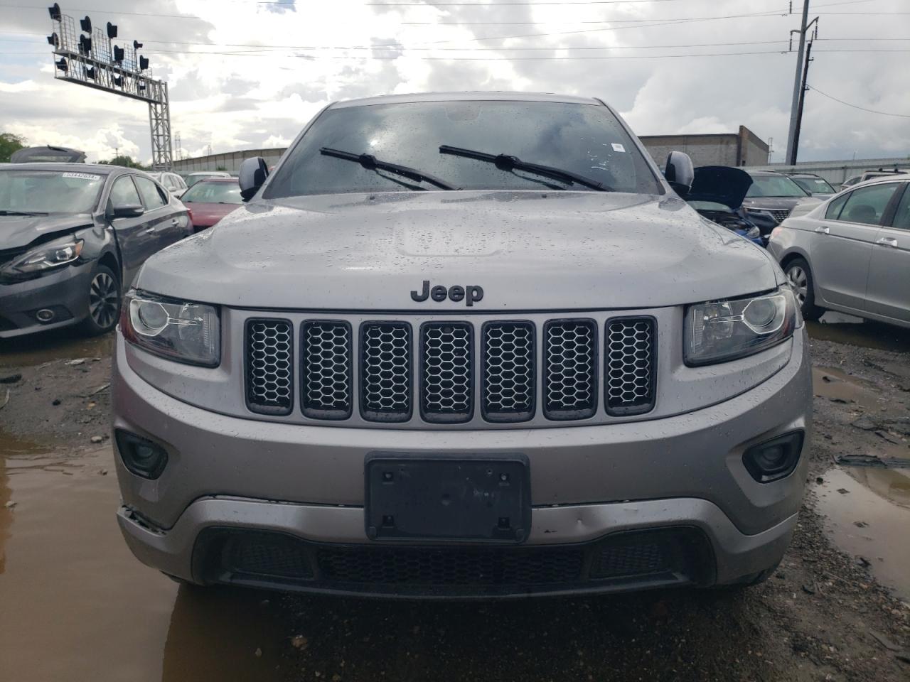 1C4RJFAG3FC767450 2015 Jeep Grand Cherokee Laredo