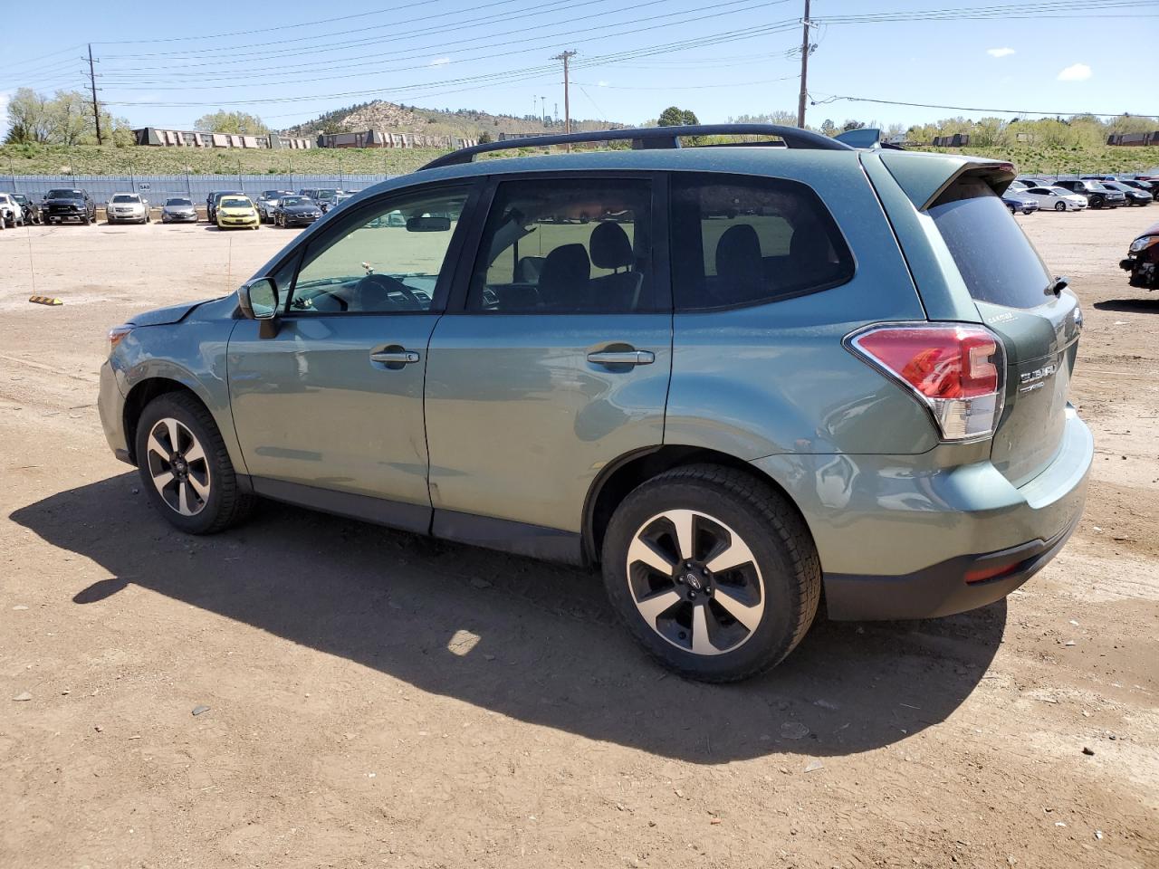 JF2SJAGC2JH576317 2018 Subaru Forester 2.5I Premium